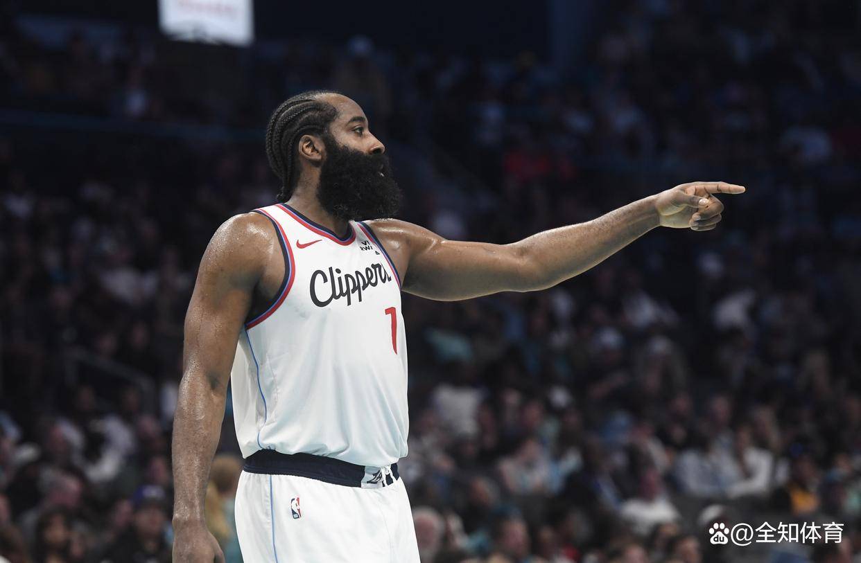 开云体育官网登录入口里程碑夜纽约尼克斯迎来里程碑转会期埃因霍温备战CBA季后赛，现场解说直呼：哈登关键时刻爆冷(埃因霍温理工大学官网)